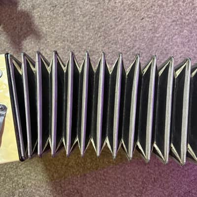 *Taking Offers* Hohner Imperial III Piano Accordion 26-Key 1930-1939 - Ivory/White image 13
