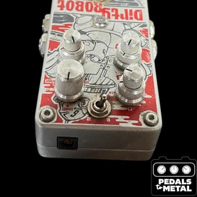 DigiTech Dirty Robot Synth Pedal 2010s - Graphic - X17260 image 2