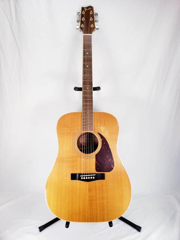 Fender F-260S