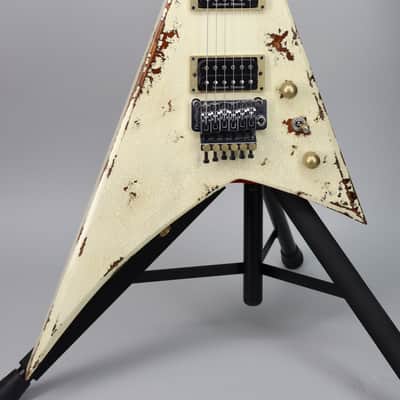 Used 2026 Jackson Custom Shop Special Edition Rhoads Heavy Relic Vanilla Shake over 2 Tone Burst image 1