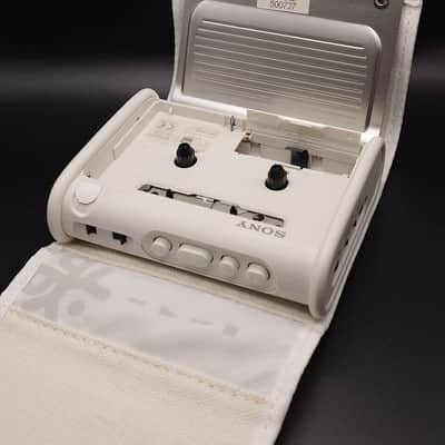 Very Rare collectors sony yppy "Rock Pitcher" yp-ew23 cassette player walkman image 10