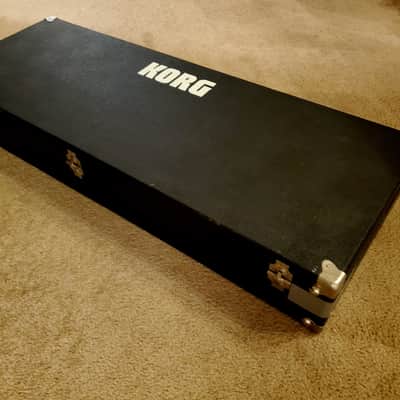 Immagine KORG HARD TRAVELING CASE/BAG FOR KEYBOARDS AND SYNTHESIZERS - 5
