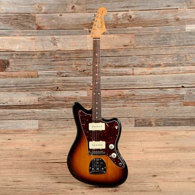 Fender Classic Player Jazzmaster Special Sunburst image 4
