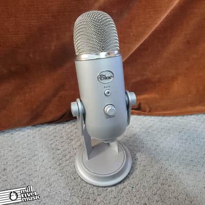 Blue Yeti USB Microphone Used image 1