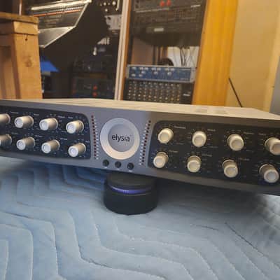Elysia mpressor Stereo Compressor / Dynamics Processor 2010s - Blue image 1