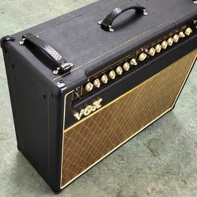 Vox AC50CP2 Classic Plus 2-Channel 50-Watt 2x12" Guitar Combo 2007 - 2009 - Black image 3