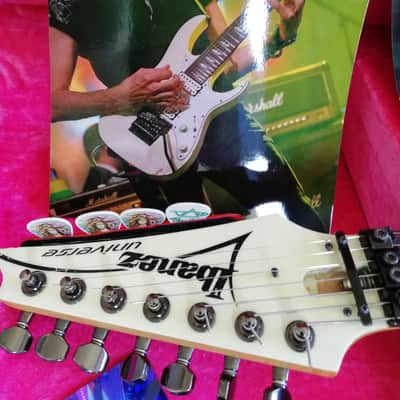 Steve Vai stage played Ibanez Universe UV7PWH image 19