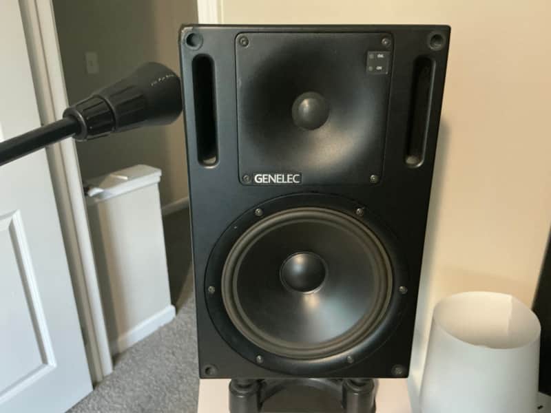 Genelec 1031A 8" Powered Nearfield Studio Monitor image 1