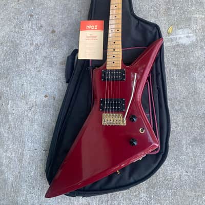 Aria II Delux Custom Explorer 1980s - Burgundy image 14