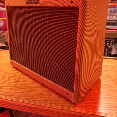 1956 Fender Deluxe 5E3 Narrow Panel 15-Watt 1x12" Guitar Combo- Tweed image 1