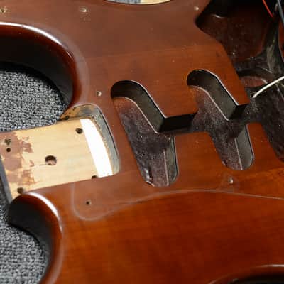 Varita Stratocaster Custom EMG Made in Japan image 11