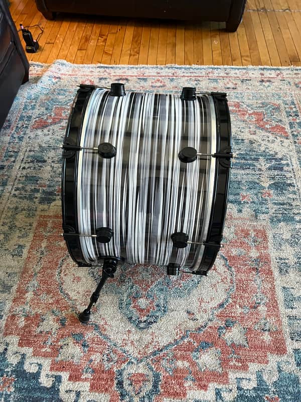 Custom Bass Drum 2024. 22x14 image 1