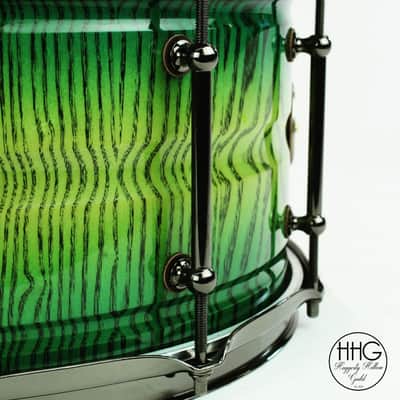 HHG Drums 14x7 Ash Stave Snare, Electric Green Burst image 4