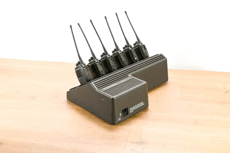 Motorola Motorola HT750 Portable Radio (Pack of 6) with 6-Bay Charging Station