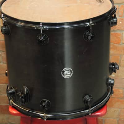 DW Collector's Series floor tom 18x16 image 1