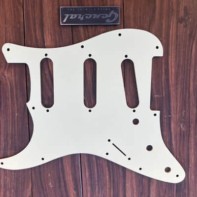 1963 - 1965 Pre Cbs celluloid nitrate pickguard for Stratocaster Circa Molded parchment Mint image 4