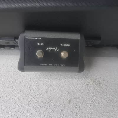 FENDER MUSTANG III COMBO - CELESTION GT 100 SPEAKER image 3