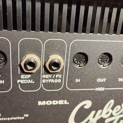 Fender Cyber-Twin x 65-Watt 2x12" Modeling Guitar Combo w/ Footswitch image 11