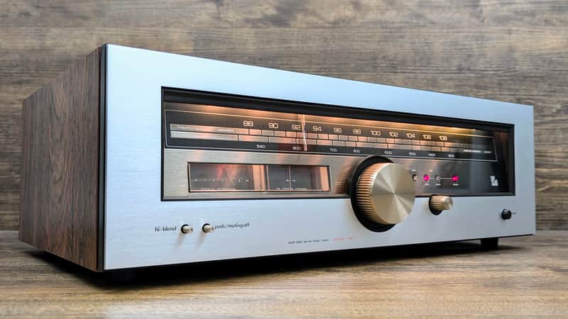 Luxman T-88V AM/ FM Tuner/ Near Mint Condition/ 1979 Japan/ Fully