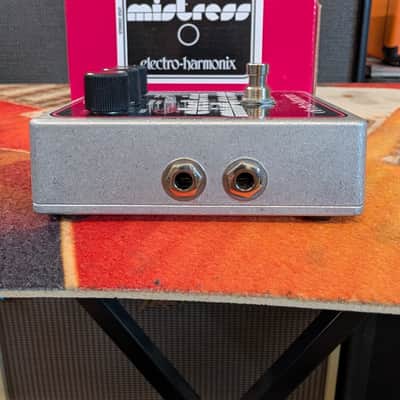 Electro-Harmonix Stereo Electric Mistress image 3