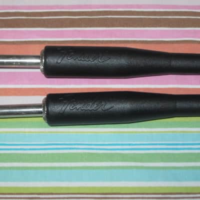 lightly used genuine Fender instrument cable, 10 feet, black PVC - Professional OFC (oxygen-free copper) Noiseless Instrument Cable (1/4" Straight TS Male to 1/4"Straight TS Male plugs) image 2