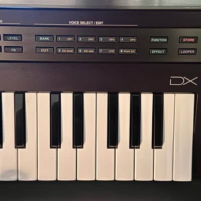 Yamaha Reface DX Mini Mobile Keyboard 2015 - Present - Black image 8
