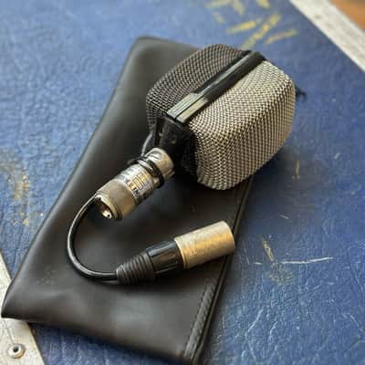 AKG D12 (Fender F-560) Dynamic Microphone image 2