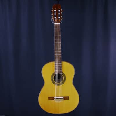 R Conderas PC-220 Classical Guitar image 2