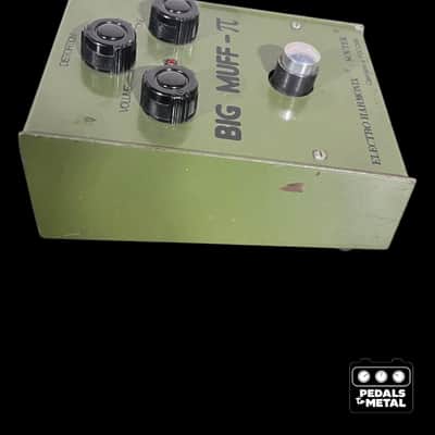 ehx green russian big muff bubble font-x17458 image 4