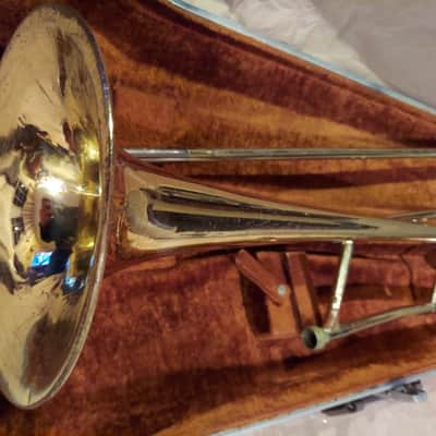 Yamaha YSL-352 Tenor Trombone, Japan, with case and mouthpiece image 6