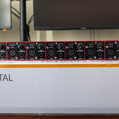 Behringer Ultragain Digital ADA8200 8-Channel Mic Preamp with AD