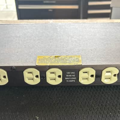 Furman AR-1215 Voltage Regulator *Read Description* Bild 2