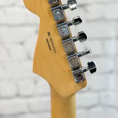 Fender 75th Anniversary Stratocaster Diamond Anniversary 2021 image 9