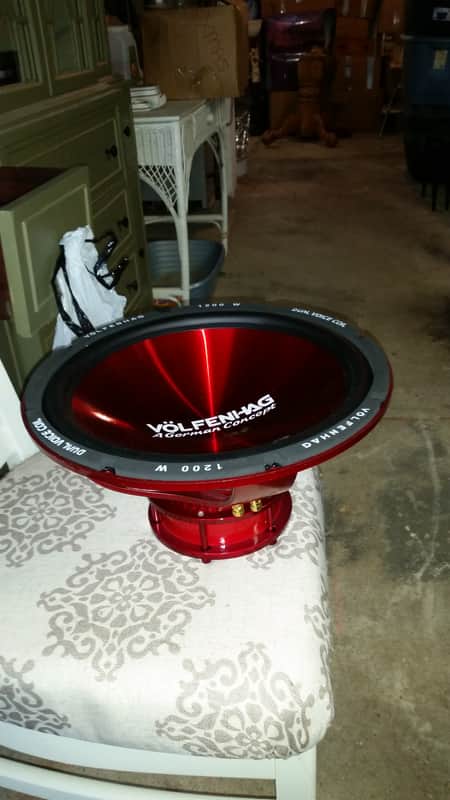 2 Volfenhag 15inch subwoofers Dx-4715dvx dual voice coil (RED) image 1