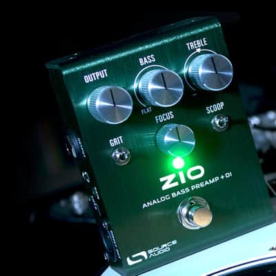 Source Audio ZI0 Analog Bass Preamp + DI pedal 2024 - green. "open box" mint image 5