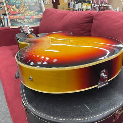 Univox Pro ES-175 Copy - Sunburst w/ Case image 17