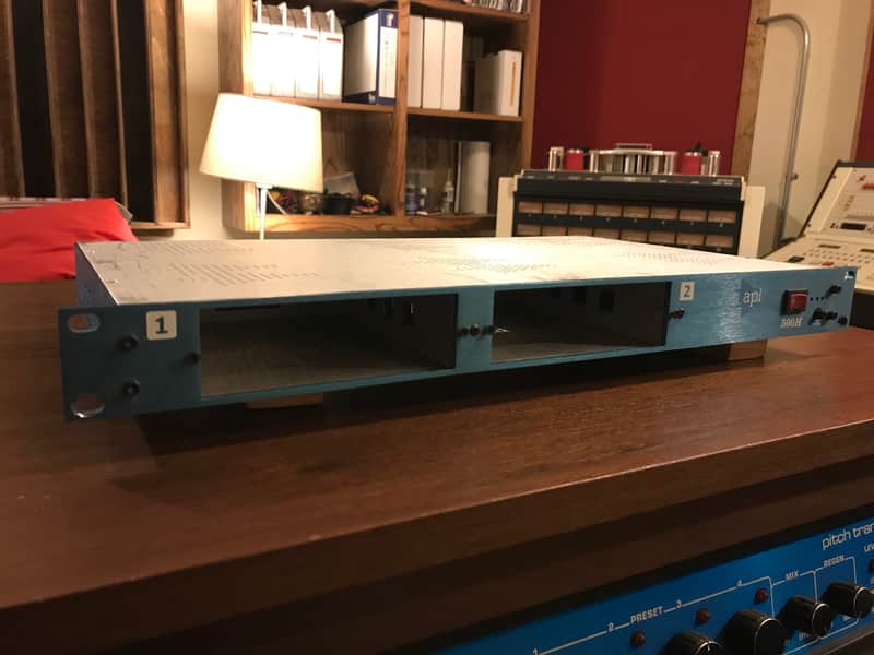 API 500H 2 space 500 series rack image 1