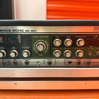 Roland RE-201 Space Echo Tape Delay / Reverb 1974 - 1988 - Black image 4
