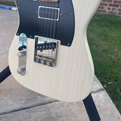 Tom Anderson  T Icon 2023 - Mary Kaye White “Vince Gill Blackgaurd” image 2