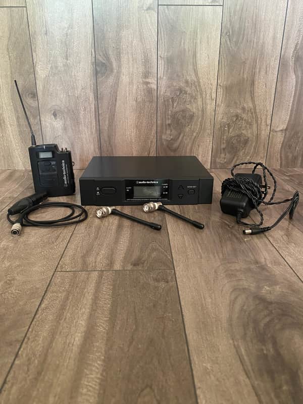 Audio-Technica ATW-3110bD Wireless Body Pack System image 1