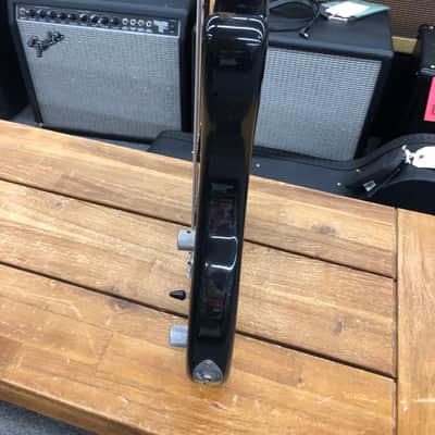 Washburn XB-102 Bass Guitar image 9