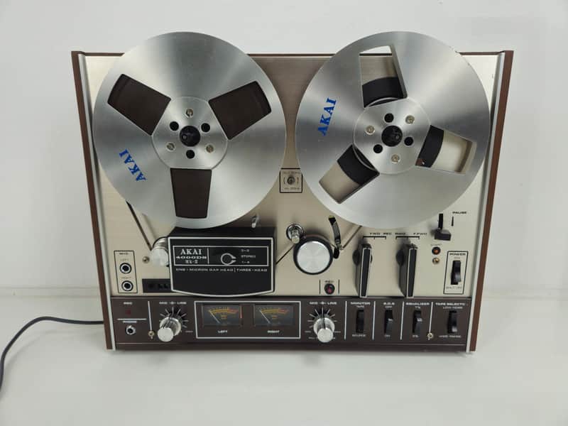 Akai - 4000DS - MK-II - Stereo Reel to Reel Tape Recorder - Belts and Transitors replaced