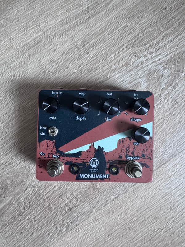 Walrus Audio Monument Harmonic Tap Tremolo V1 2017 - Coral / Black image 1