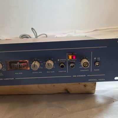 Orban Model 422A Stereo Gated Compressor / Limiter with De-Esser 1980s - Blue image 2