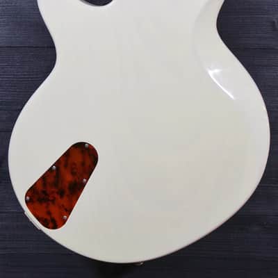 Eastman Juliet PB Electric Guitar – Boutique Offset w/ Bare Knuckle Pickup, Okoume Body, Premium Gig Bag image 5