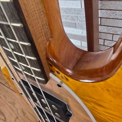 Sterling StingRay Ray34HHPB - Amber image 17