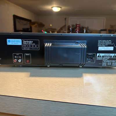 Technics SL-PD627 Compact Disc Changer - 5 Disc -  Black - Tested *NEW BELTS* image 7