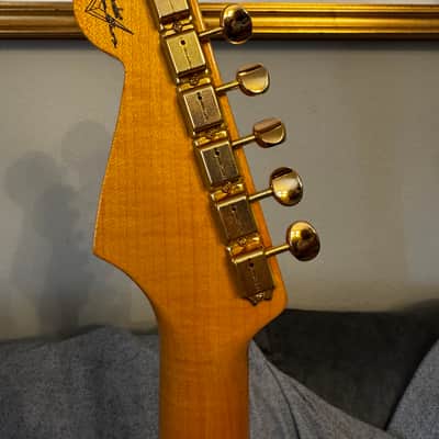 Fender Custom Shop SRV Stevie Ray Vaughan Stratocaster NOS 2019 - Present - 3-Color Sunburst image 7