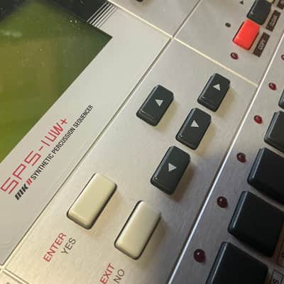Elektron Machinedrum SPS-1UW+ MKII 2010s - Silver image 9