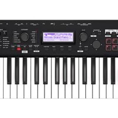 Korg Kross 261 MB 61 Key Synthesizer Workstation in Black